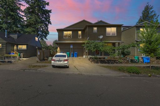 Newly Updated - Spacious Three Bedroom Townhome – photo 1