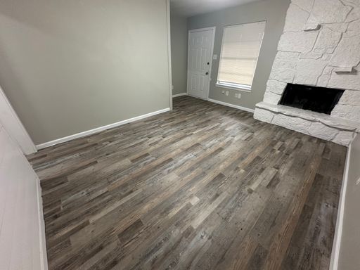 2 Bedroom 1.5 Bathroom Townhouse – photo 1