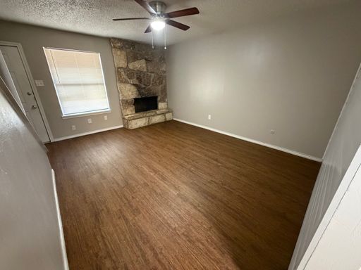 2 Bed 1.5 Bath Rental at 1610 Sun Valley Dr, Apt D, CLEBURNE, TX – photo 1
