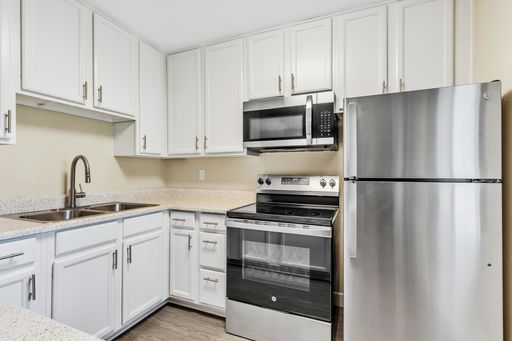 The Madison - Remodeled 1BR/1BA – photo 1