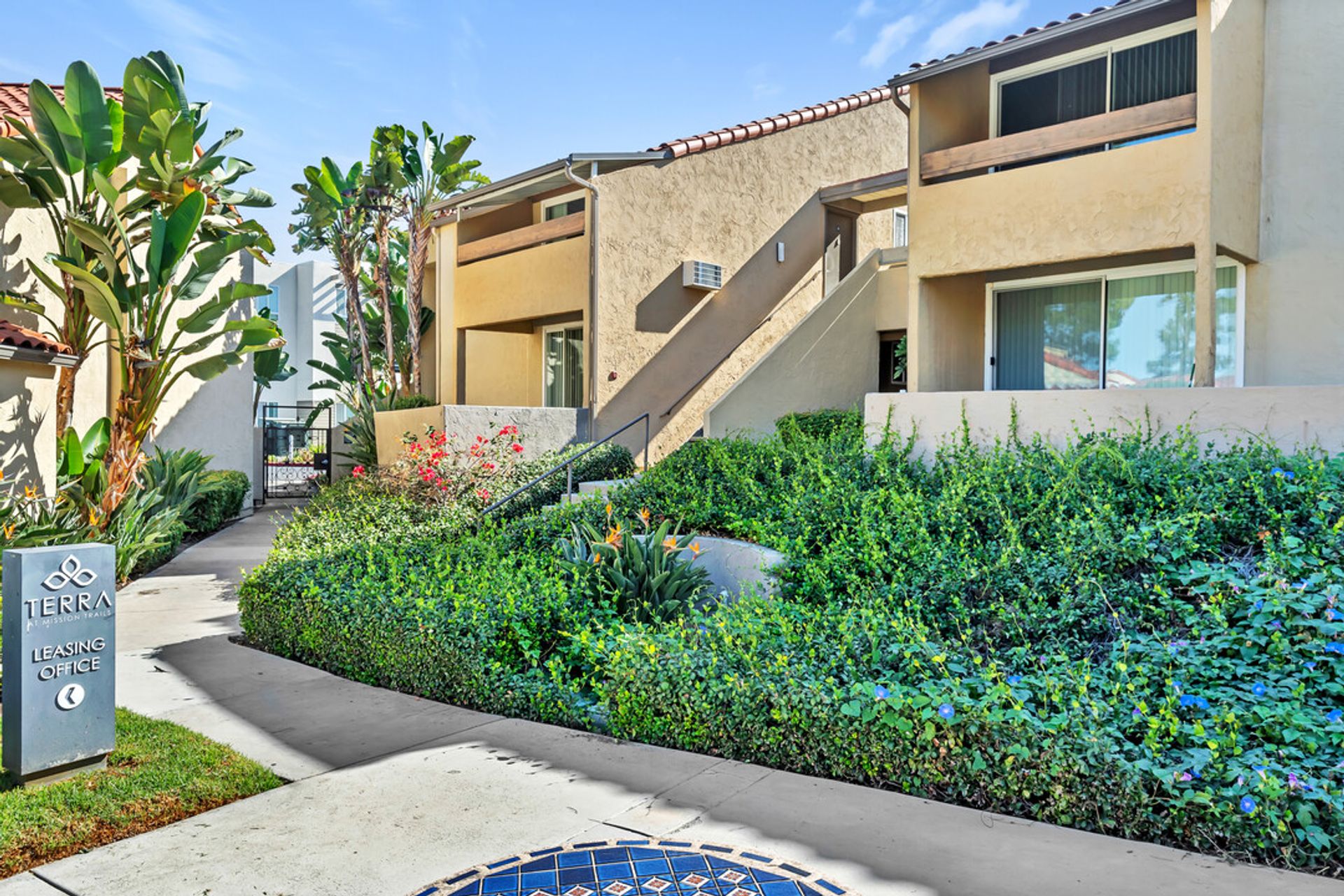 San Diego Apartment: 7707 Mission Gorge Road