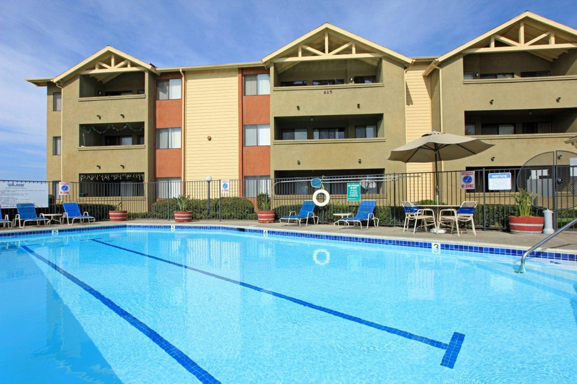 Chula Vista Apartment: 615 Sea Vale St