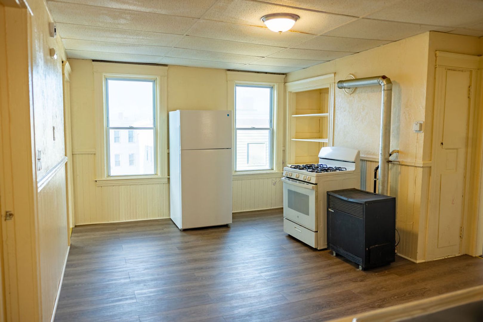 Worcester Apartment: 42 Dorchester Street