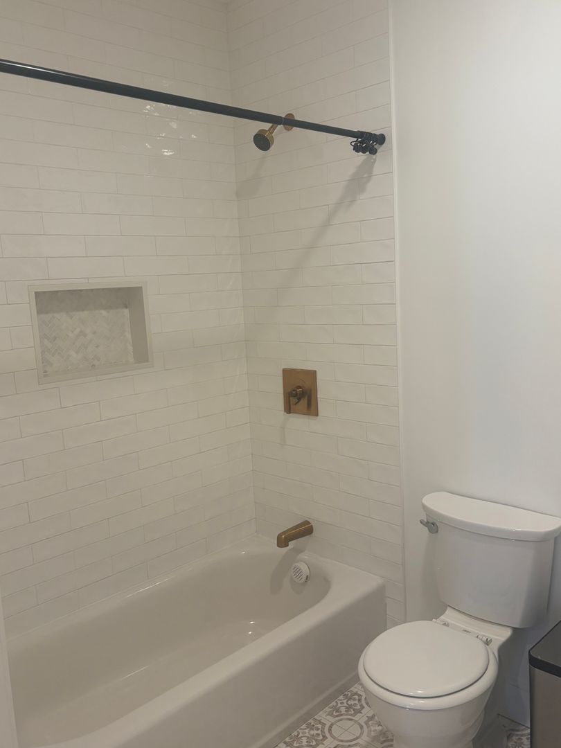 Unit 6 Rental 4 of 8