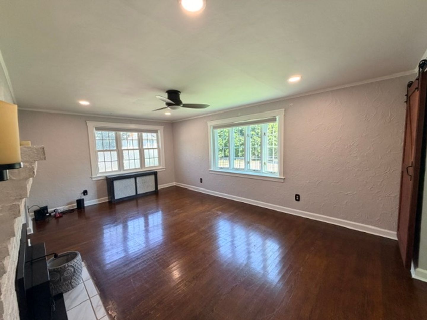 860 Pleasant Street 11 of 12