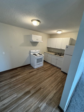 2519 Clarkson Ave, # B03 – photo 1