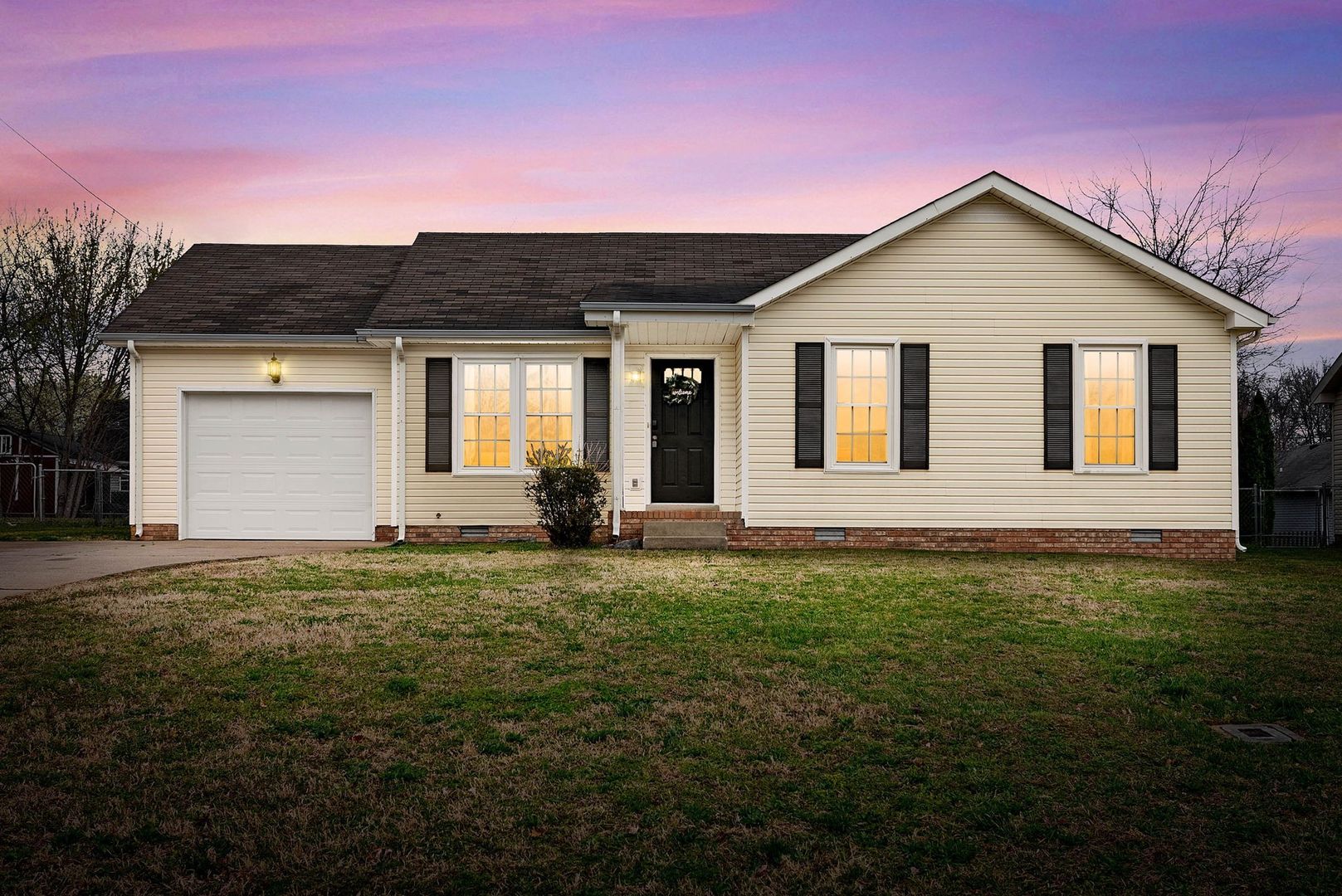 Clarksville House: 3231 Tabby Drive