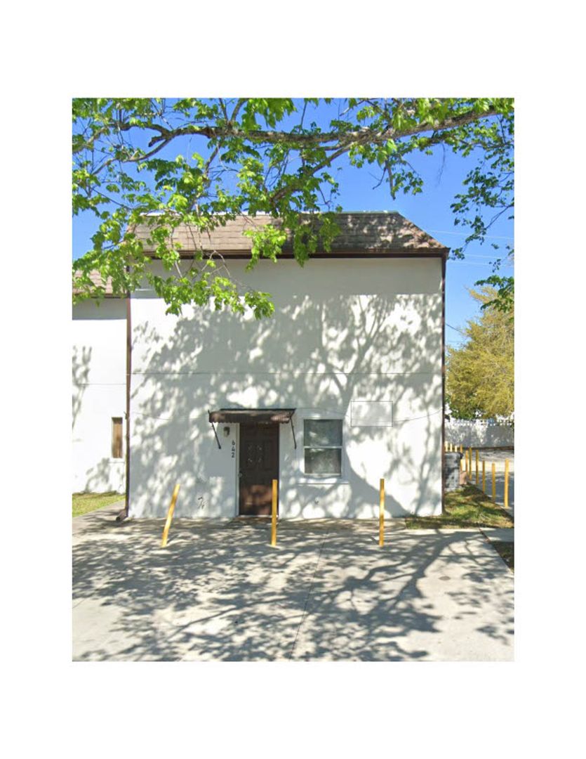 South Daytona Apartment: Northern Rd