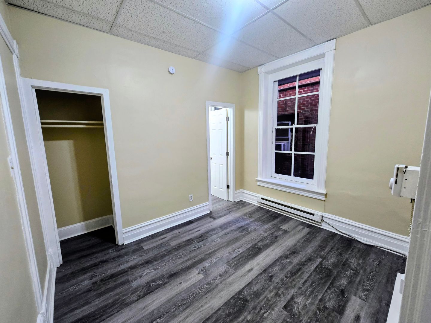 Allentown Apartment: 104 N 8th Street