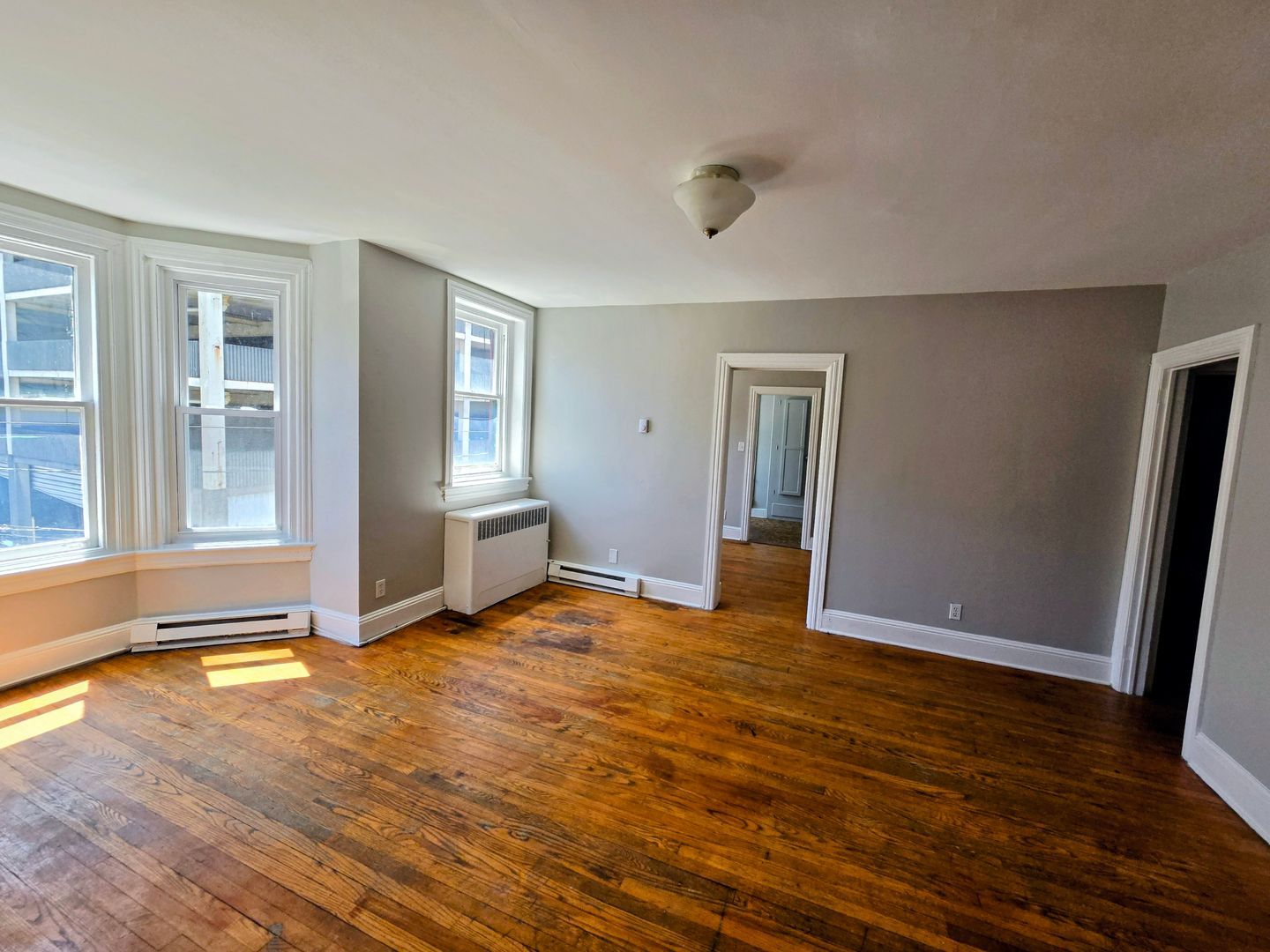 Allentown Apartment: 809-811 W. Linden Street