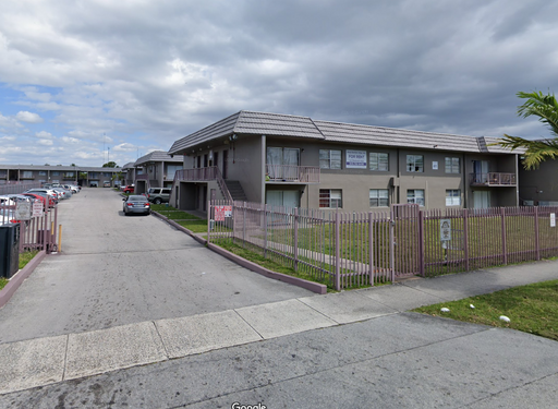 Spacious renovated 2 bedroom 2 Bathrooms Apartments in Miami Gardens. – photo 1