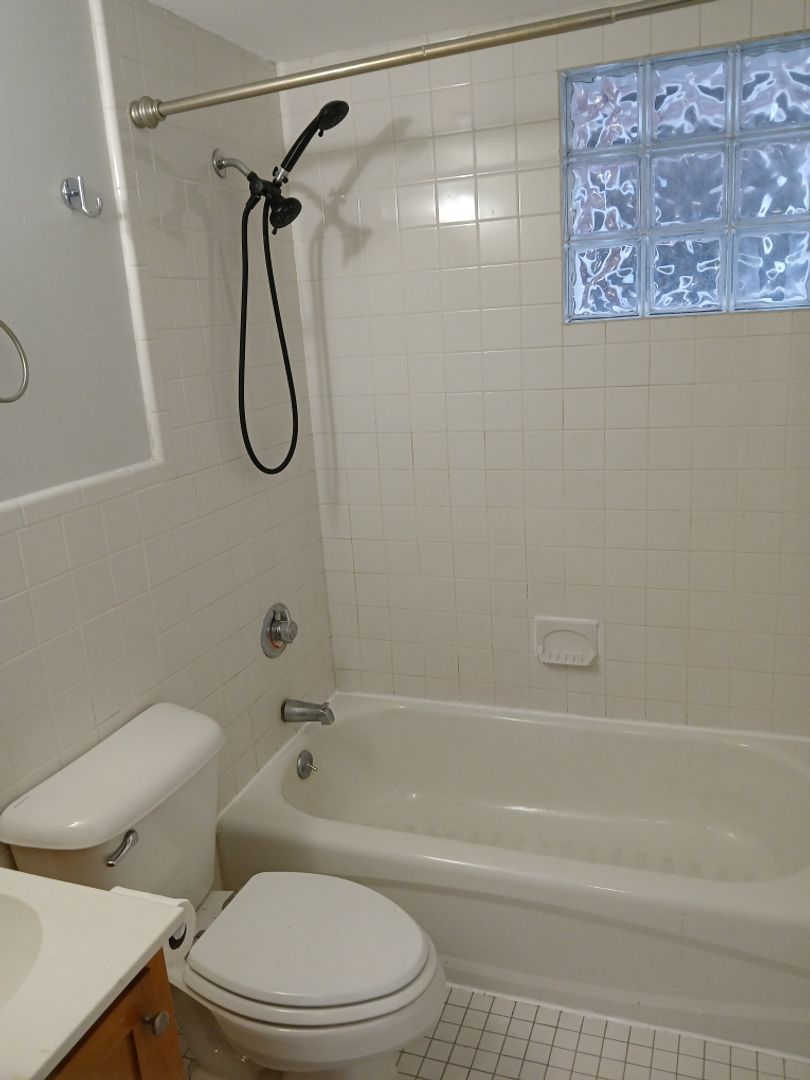CHATTANOOGA Apartment: 1808 COWART ST