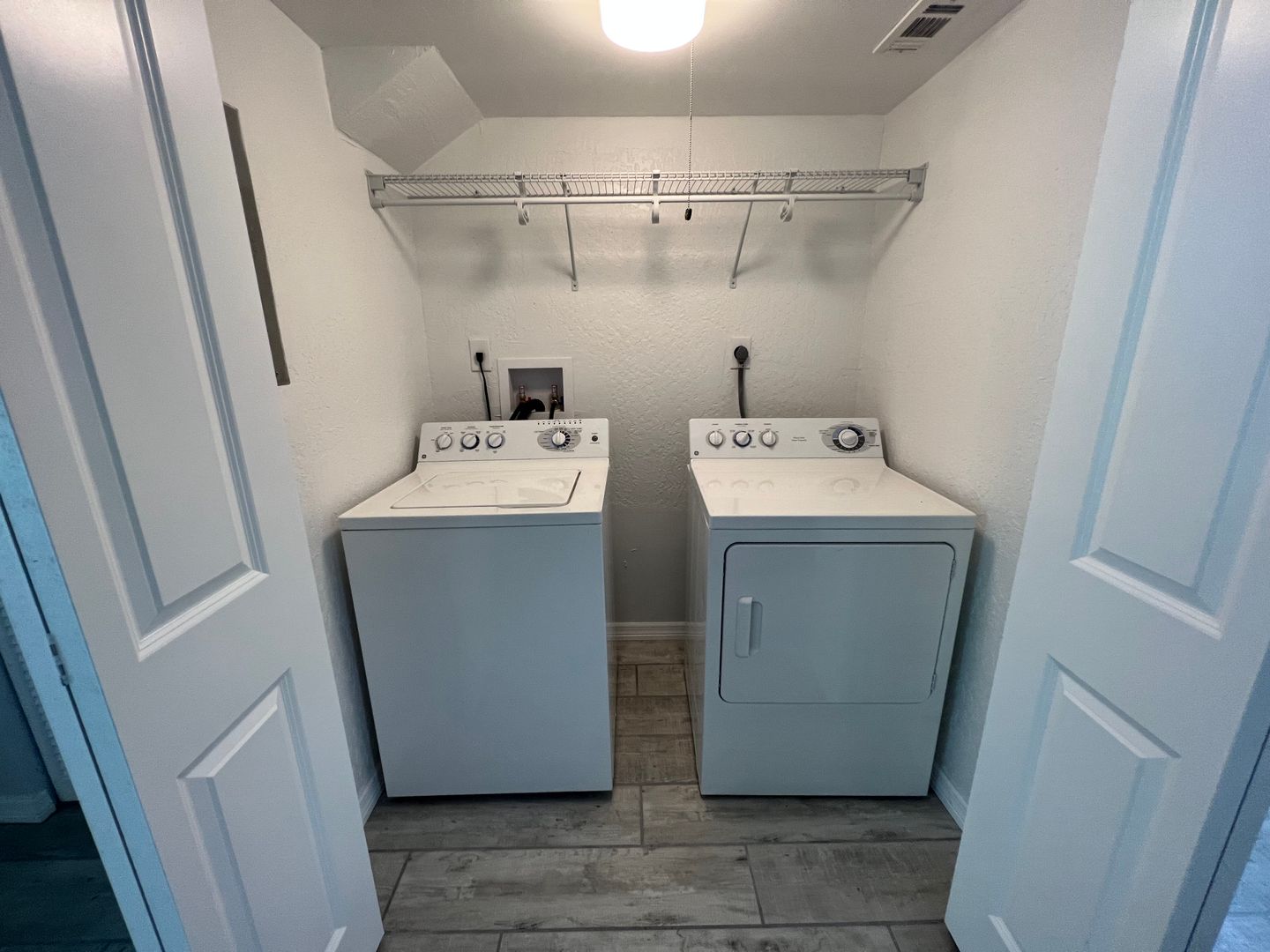 Palm Bay Apartment: 2041 Agora Cir SE