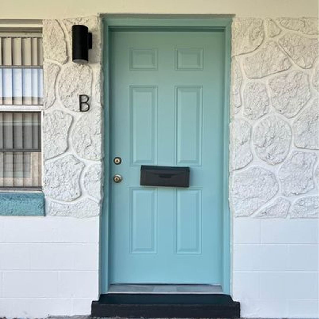 Port Orange Apartment: 305 Magnolia Street