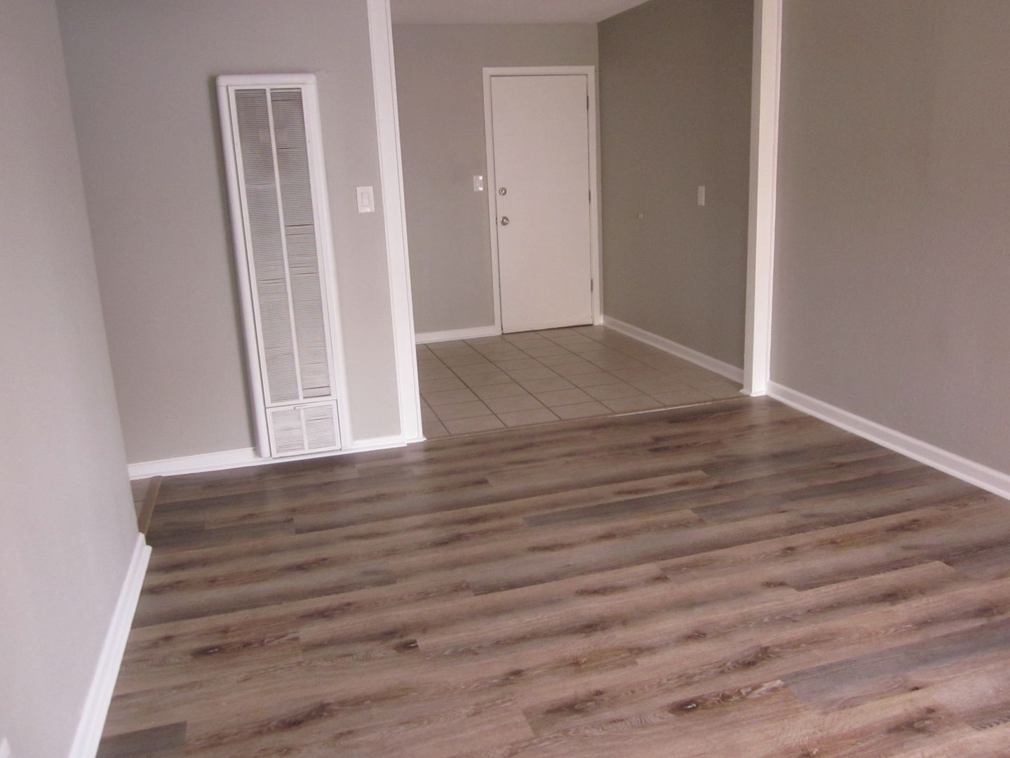 Canyon Apartment: 107 28th Street