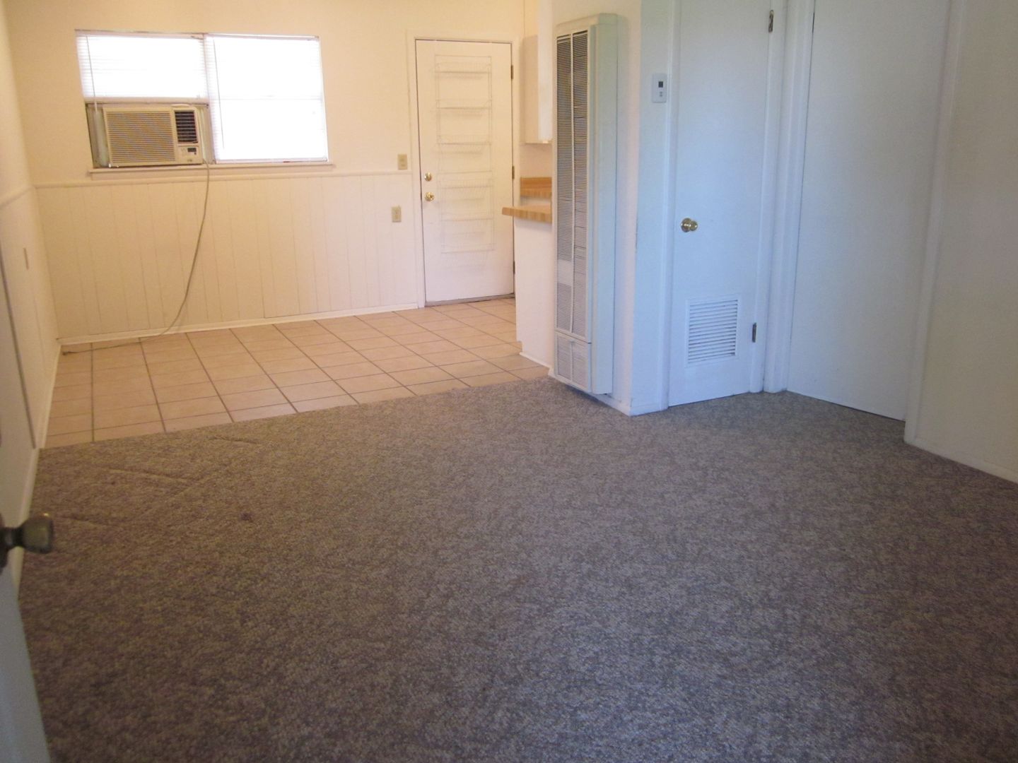 Canyon Apartment: 2407 13th Avenue