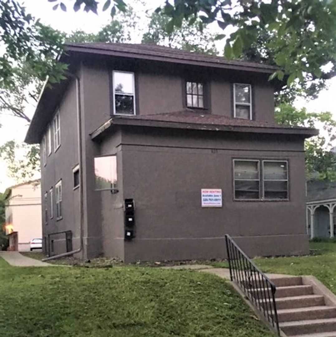 St. Cloud Apartment: 423 6th Ave S