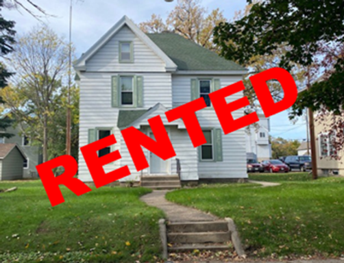 Great House 1 Block from SCSU