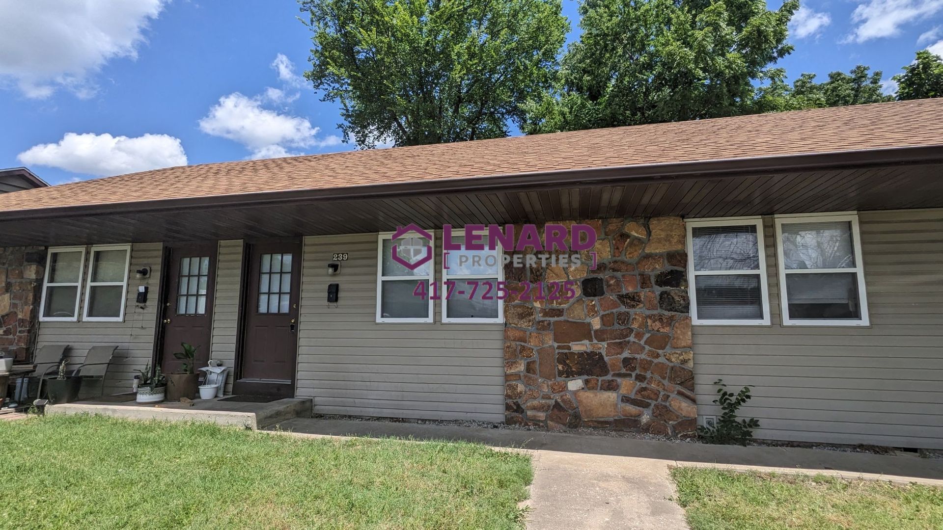 239 W College #4-7
