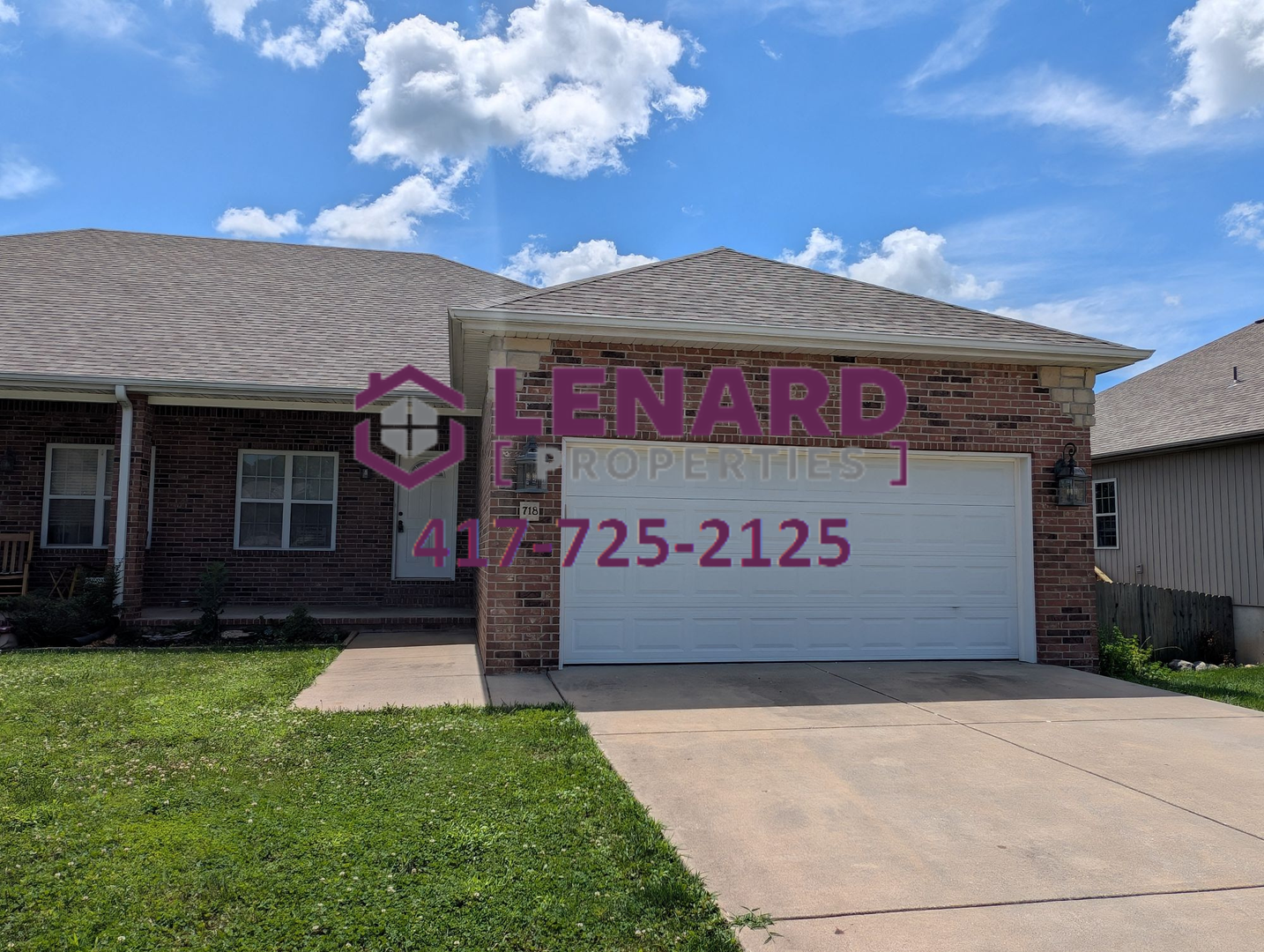 Ozark Apartment: 600 & 602 E Daniels