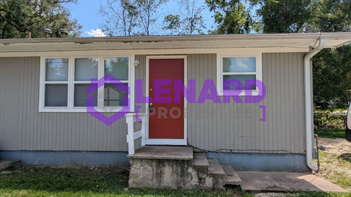 Renovated 2 Bedroom Duplex! – photo 1