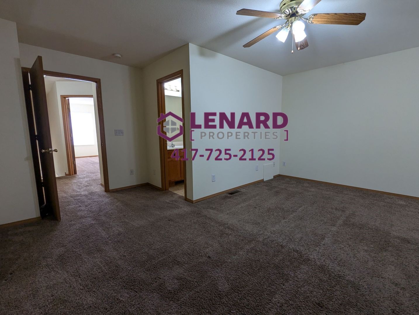 1420 W Frosty Dr 1420 2, Ozark, MO 65721