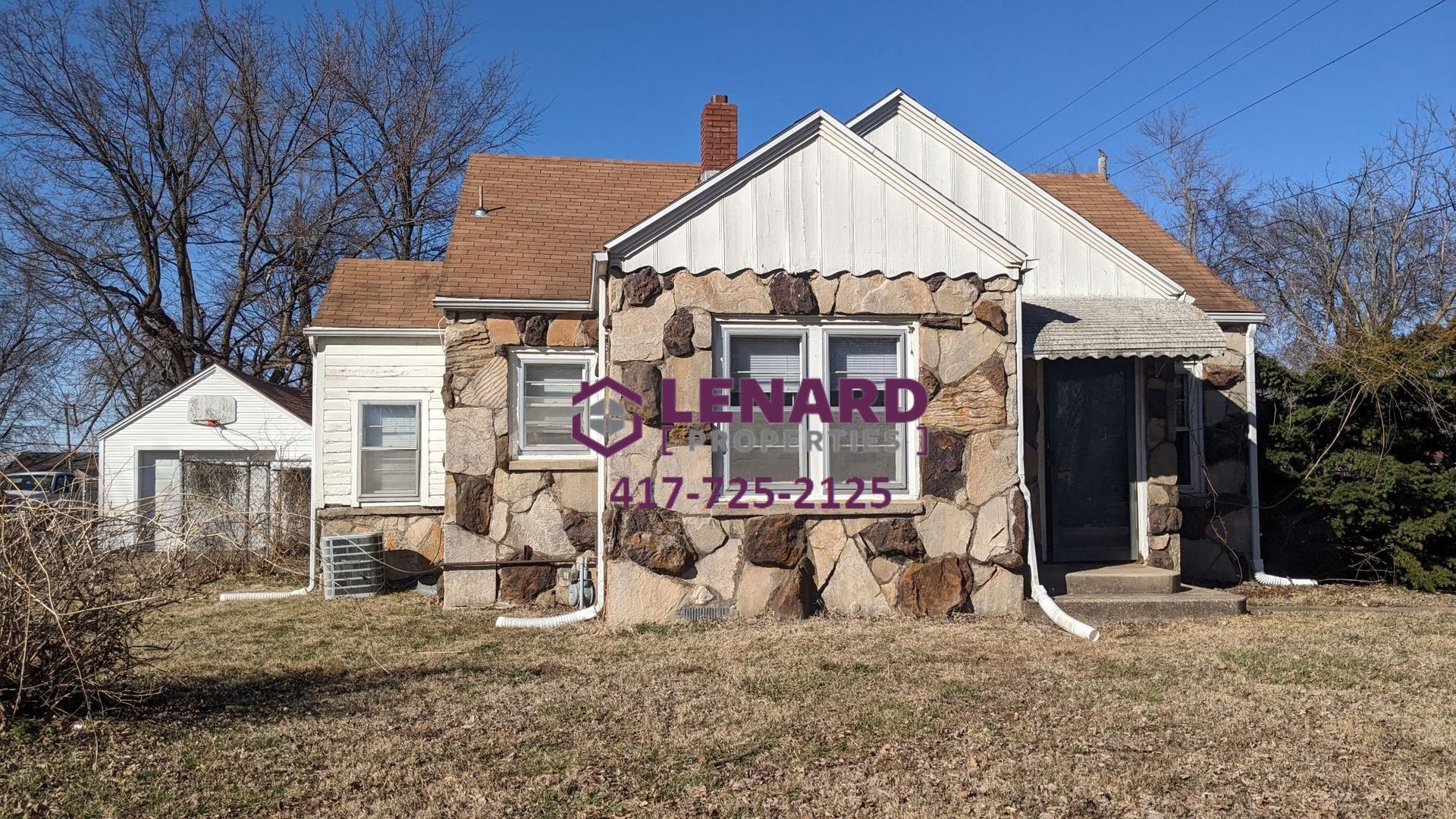 Springfield House: 1865 E Elm