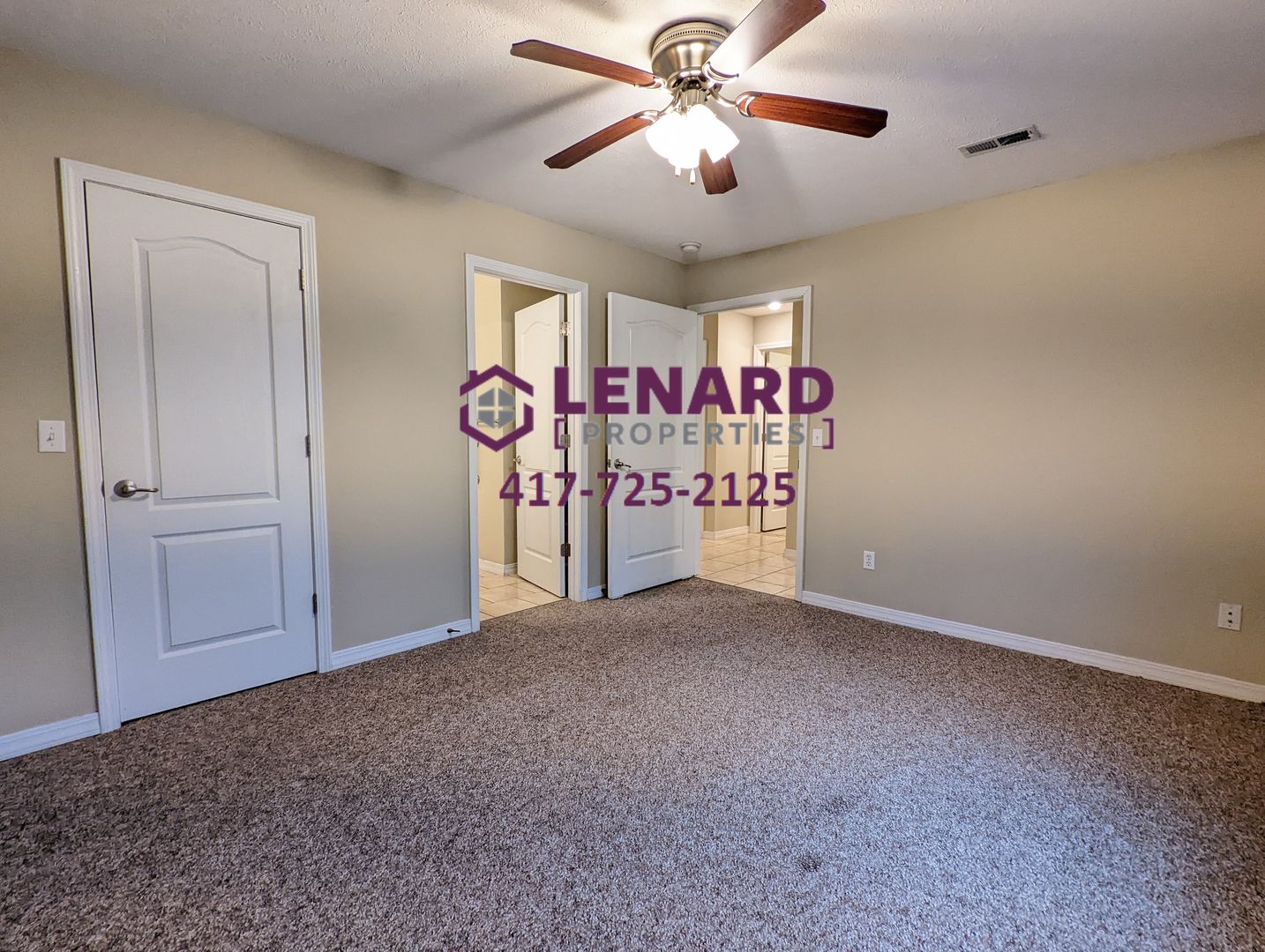 2150 S Pike Ave, Bolivar, MO 65613