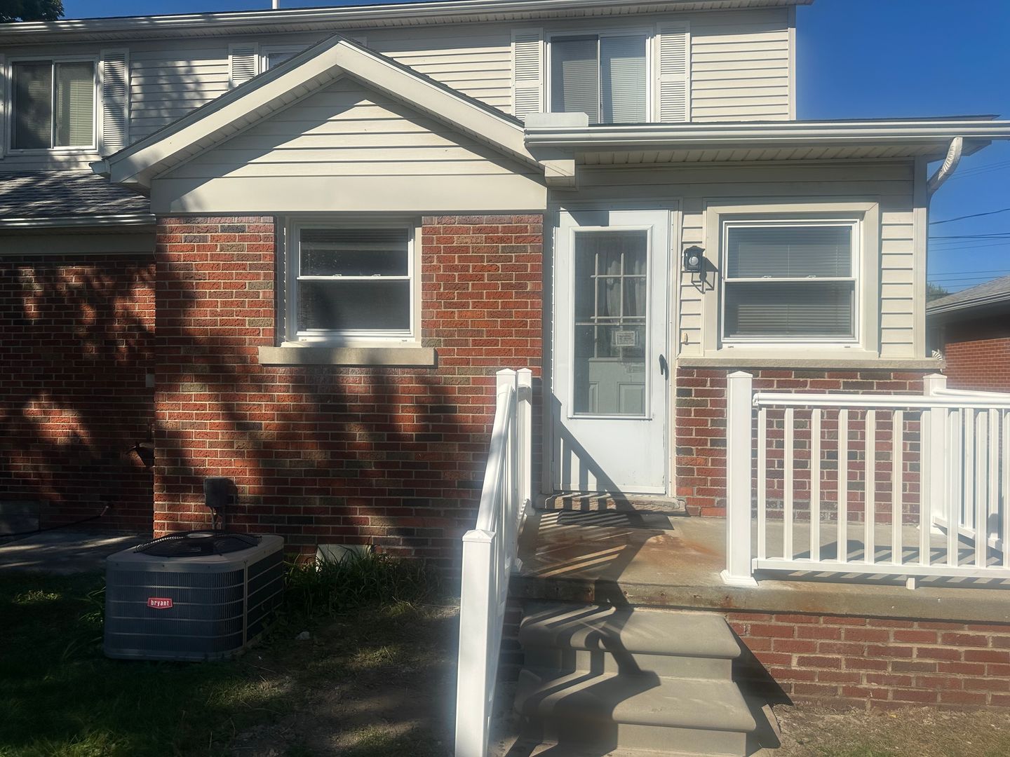 St Clair Shores House: 20400 E Twelve Mile