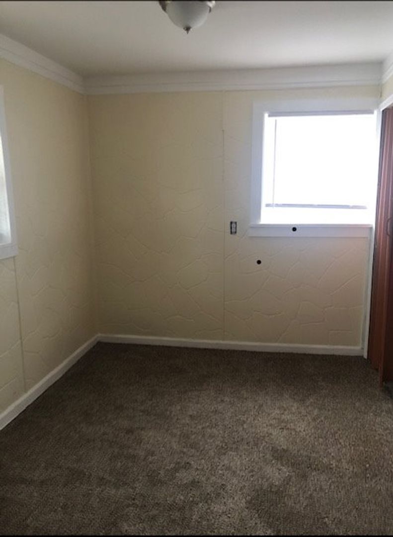 Westland House: 32759 Missaukee