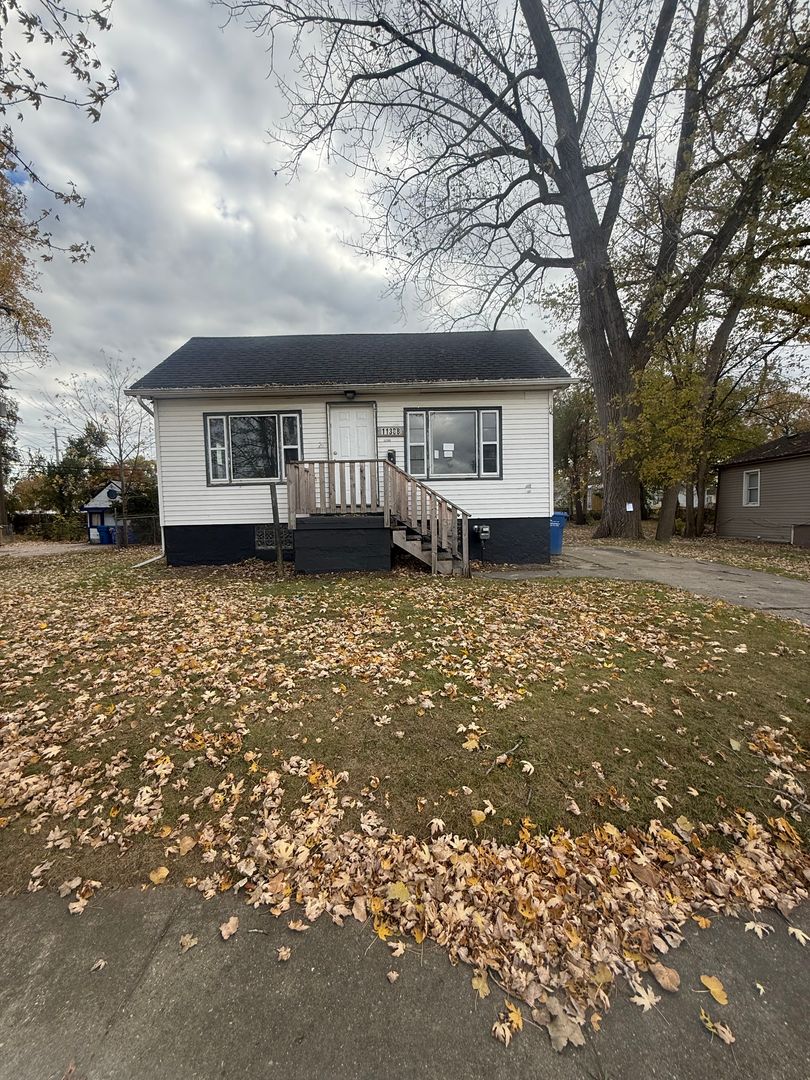 Warren House: 11388 Jackson