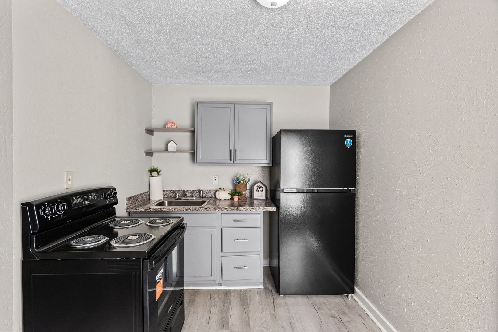 Galveston Apartment: 3116 Avenue L