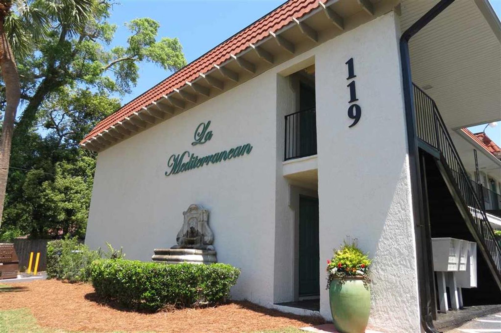 La Mediterranean Apartments