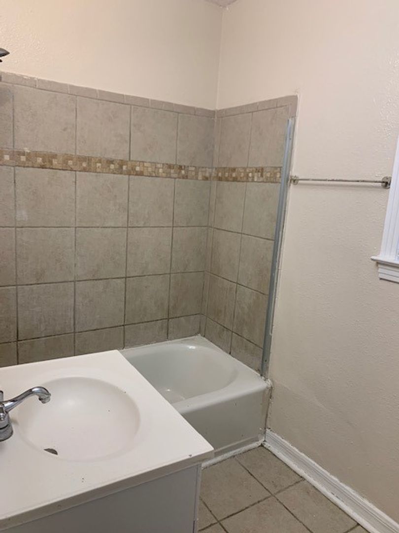 604 Kyle Street, Tallahassee, FL 32304