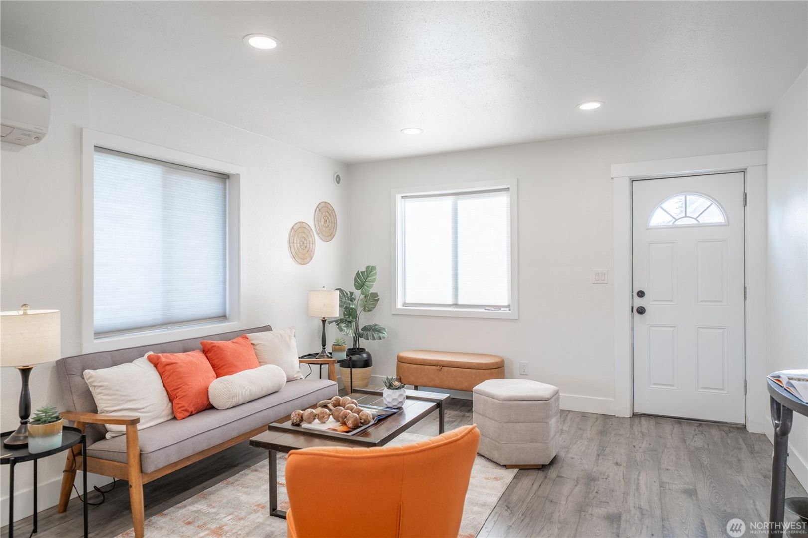 Tacoma House: 2135 S Cushman Ave