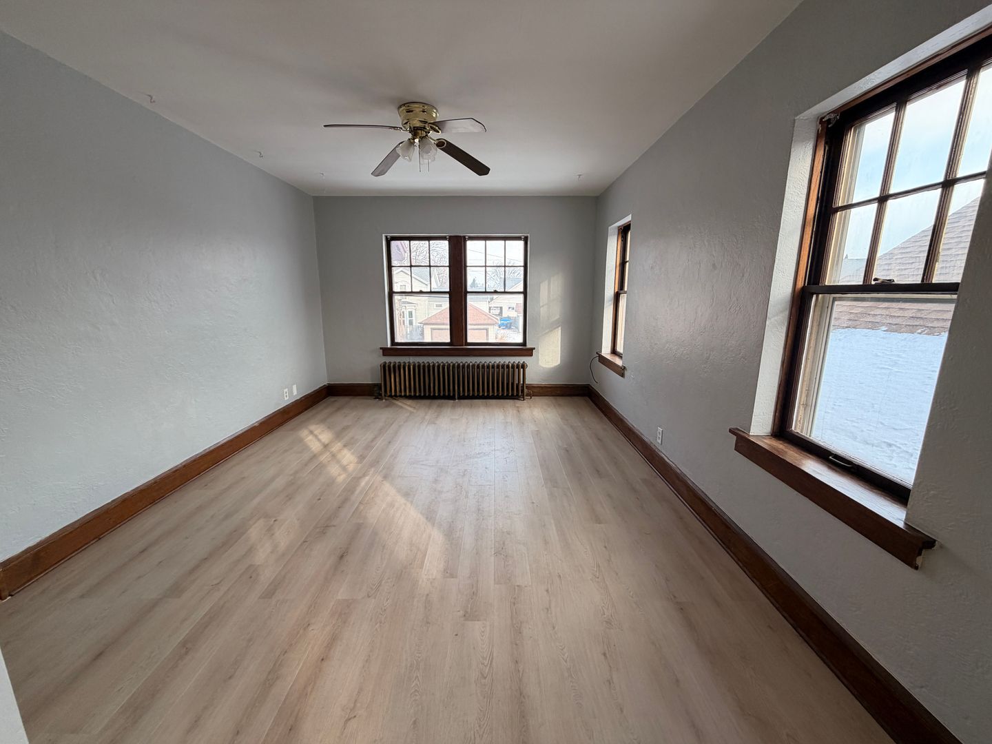 Racine Apartment: 2701 Arlington Ave.