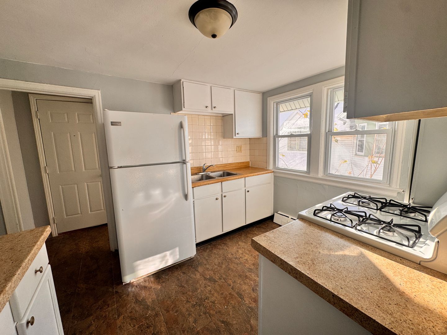 Kenosha Apartment: 1811 54th Street