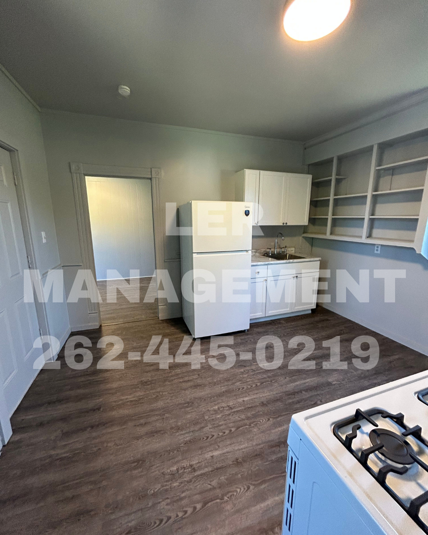 Kenosha Apartment: 6745 14th Ave