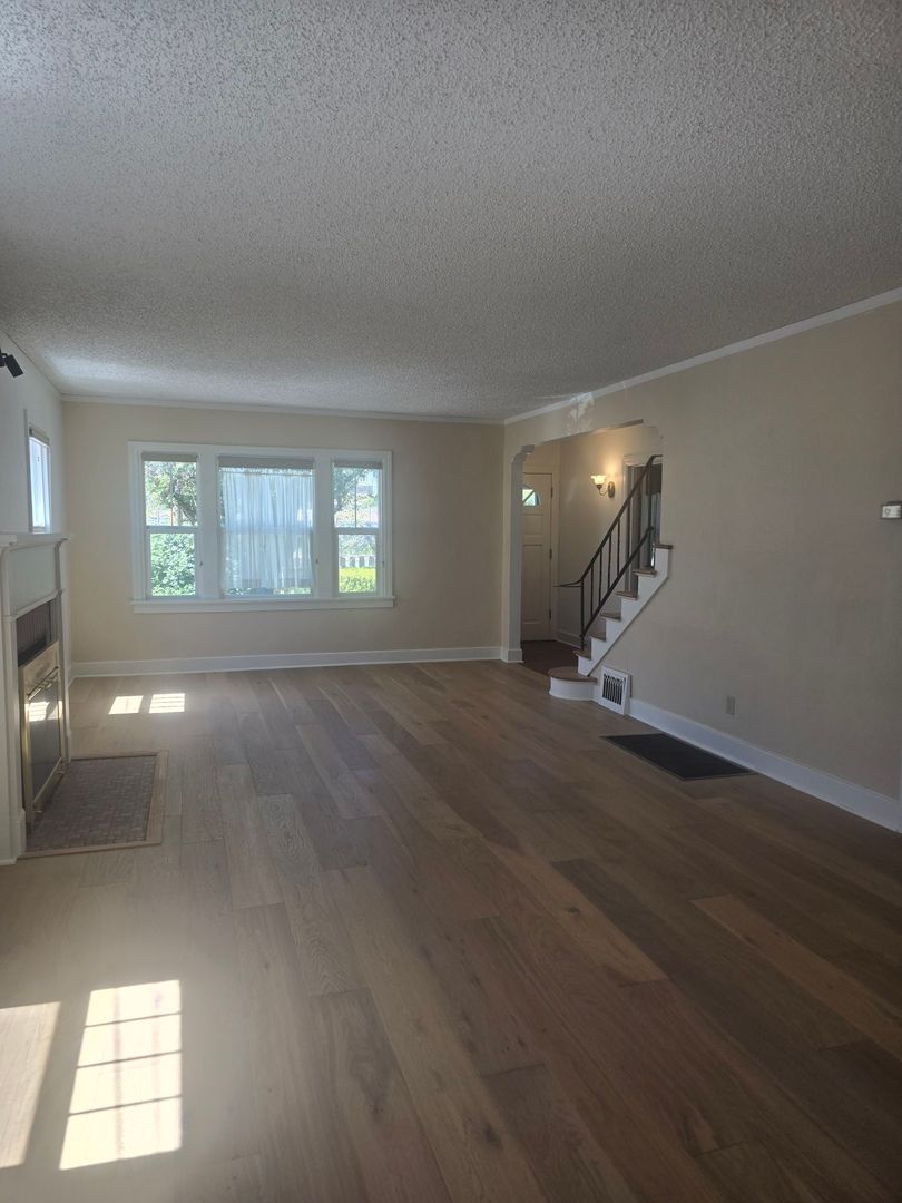 Klamath Falls House: 70 Pine St.
