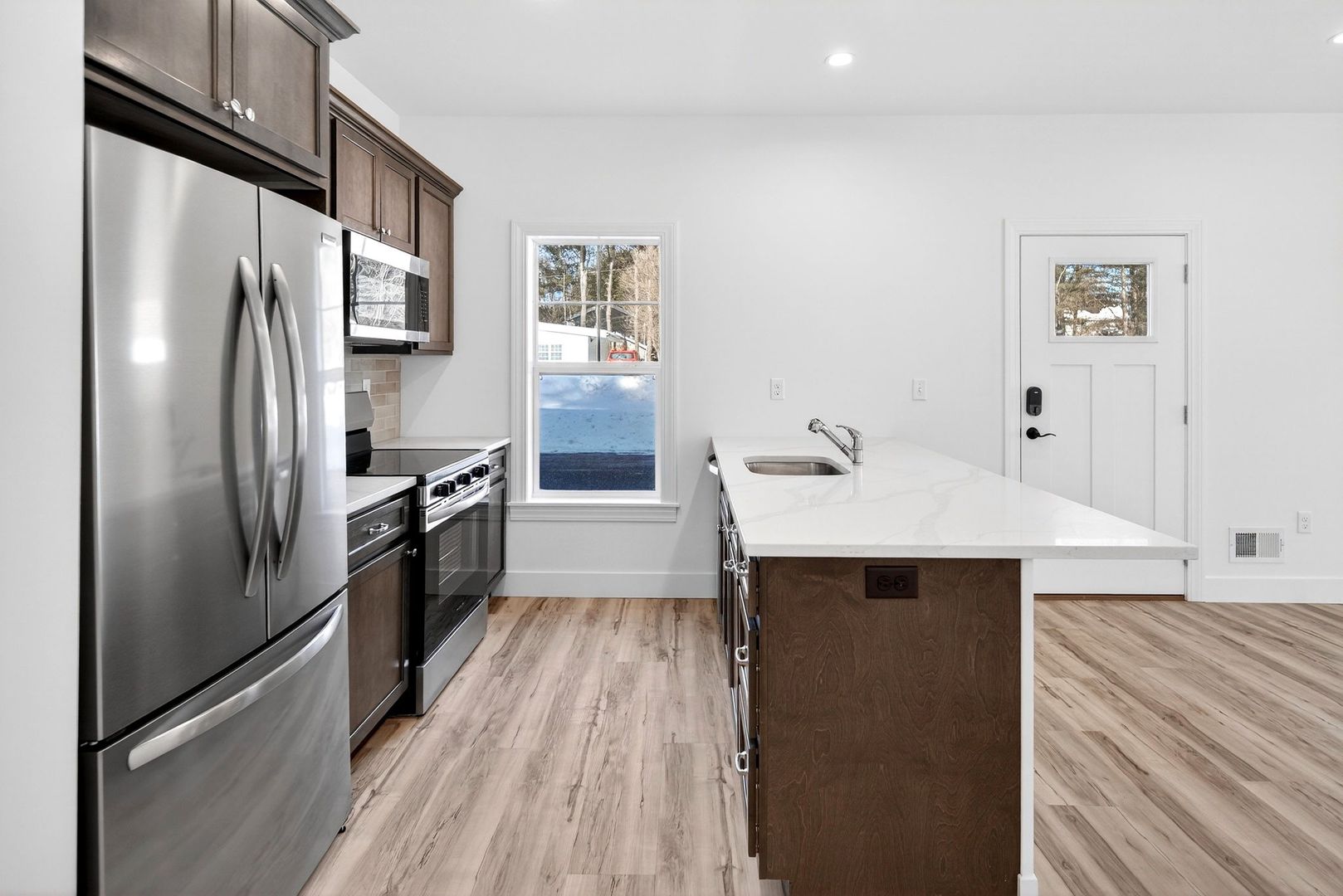 Schenectady Apartment: 3407 Carman Road