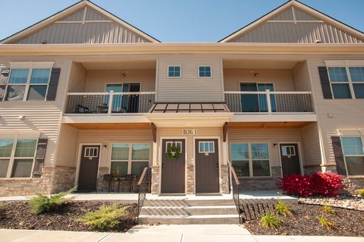 Ready for 2027! End Unit, Second Floor, Two Bedroom, Two Bathroom Apartment With Private Balcony – photo 1