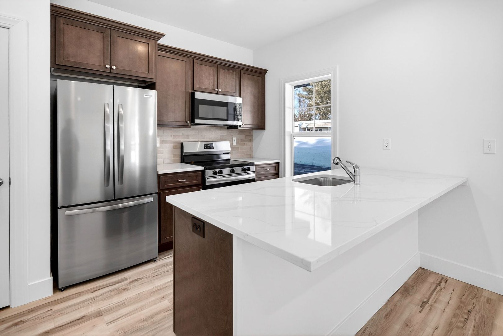 Schenectady Apartment: 3407 Carman Road