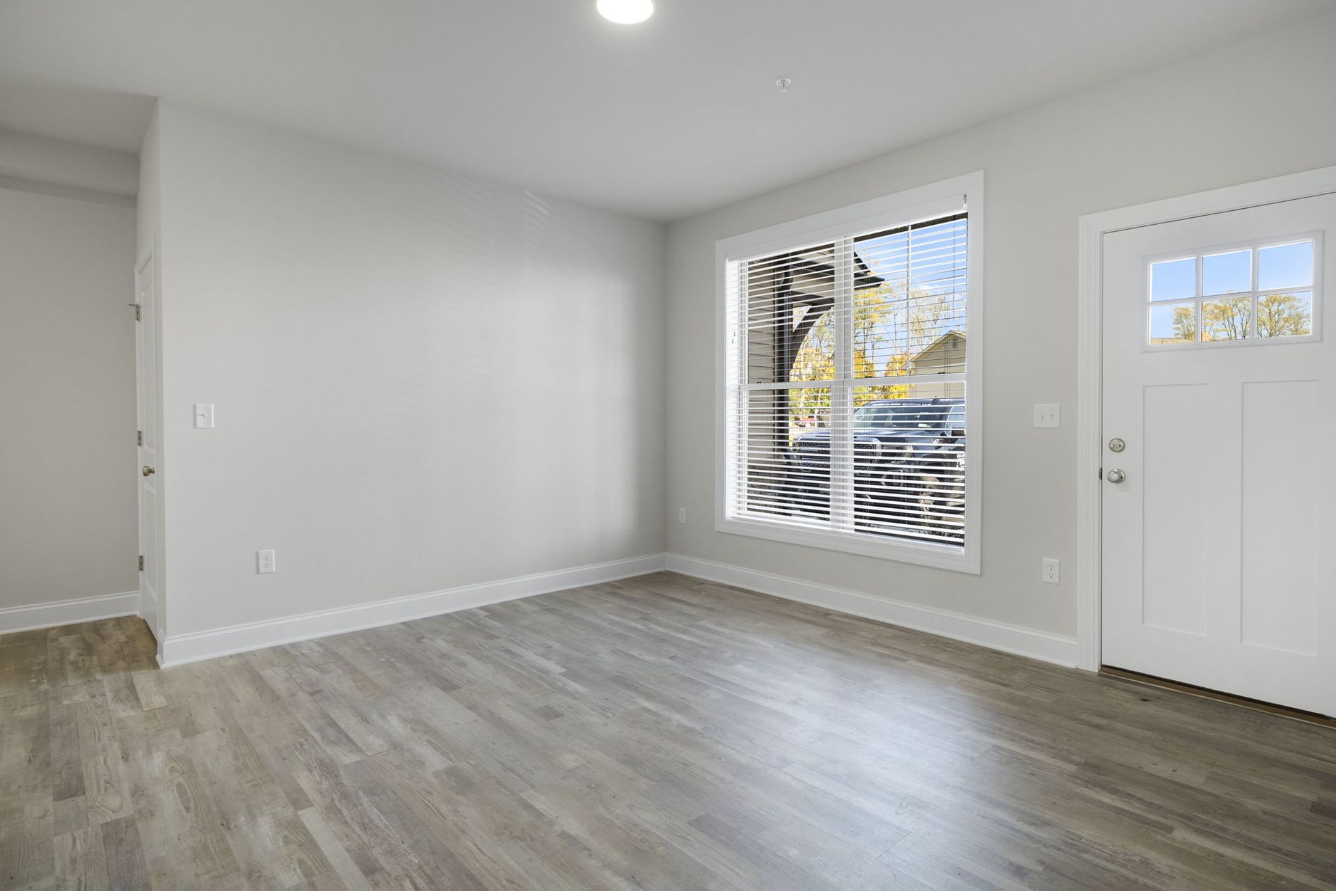 Coming This Fall: A Rare Opening at Ridgefield West 7 of 12