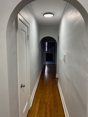 Charming & Updated 1-Bedroom Apartment with Free Heat! – photo 1