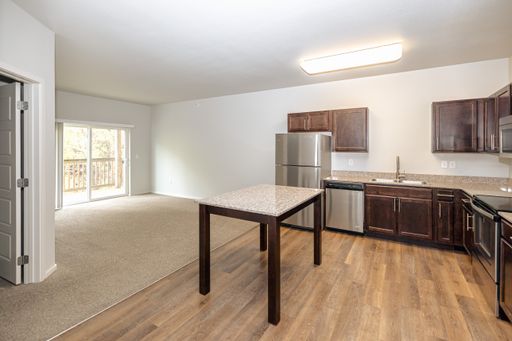 Kascade Place Apartments! – photo 1