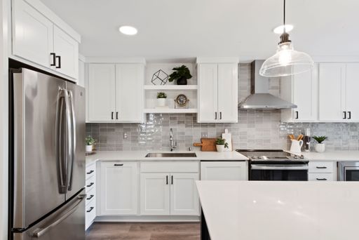 West Field Edina | Luxury Boutique 2-Bedroom – photo 1
