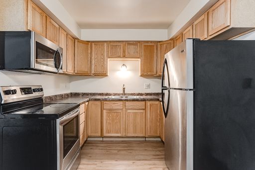 Beautiful 2-Bedroom Apartment - Available Now!