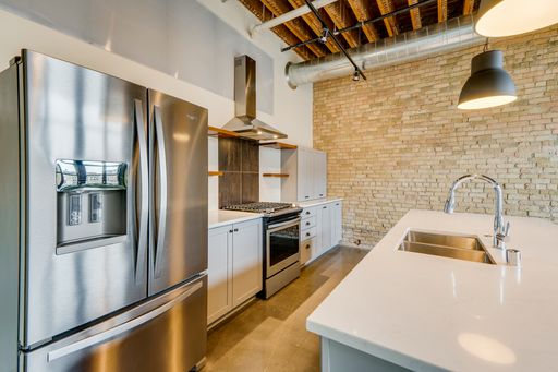 Smyth Lofts | Luxury 2-Bedroom Loft – photo 1