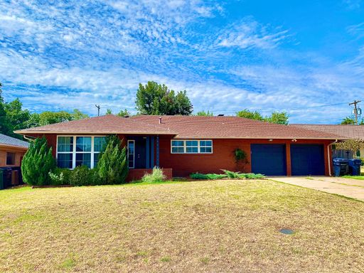 Gorgeous 2 Bed, 2 Bath with Flex Room in NW OKC – photo 1