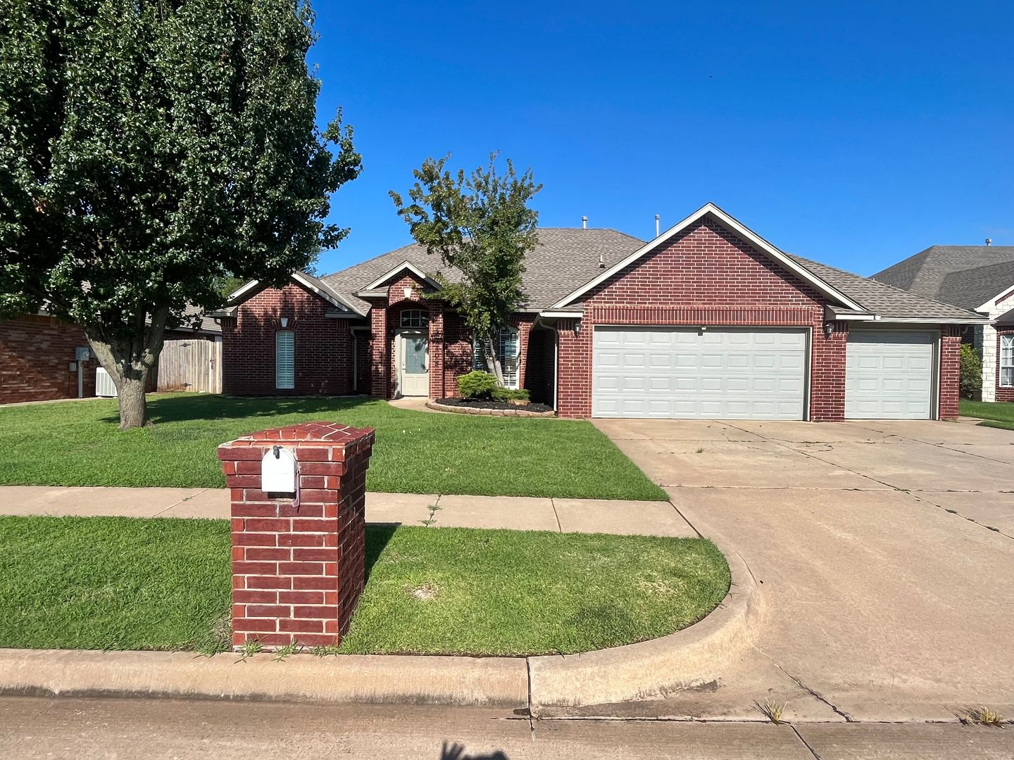 Edmond House: 17105 Granite Place